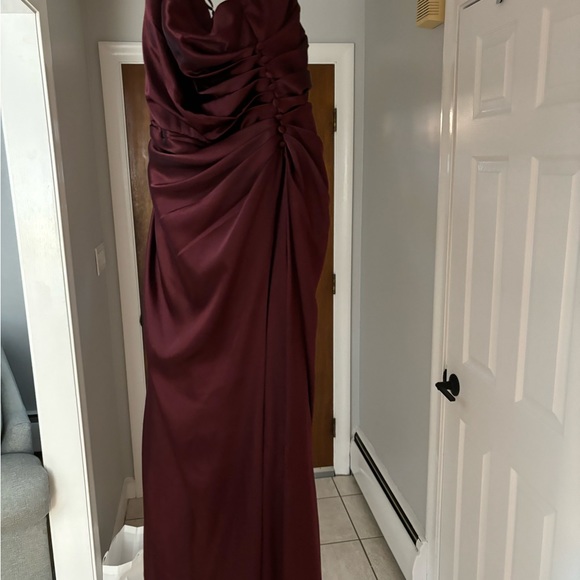 David’s bridal satin bridesmaid dress. - Picture 1 of 4